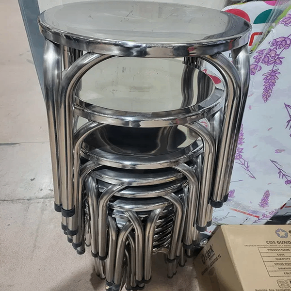 Tabureti inox , sezut inox, noi, impecabile
